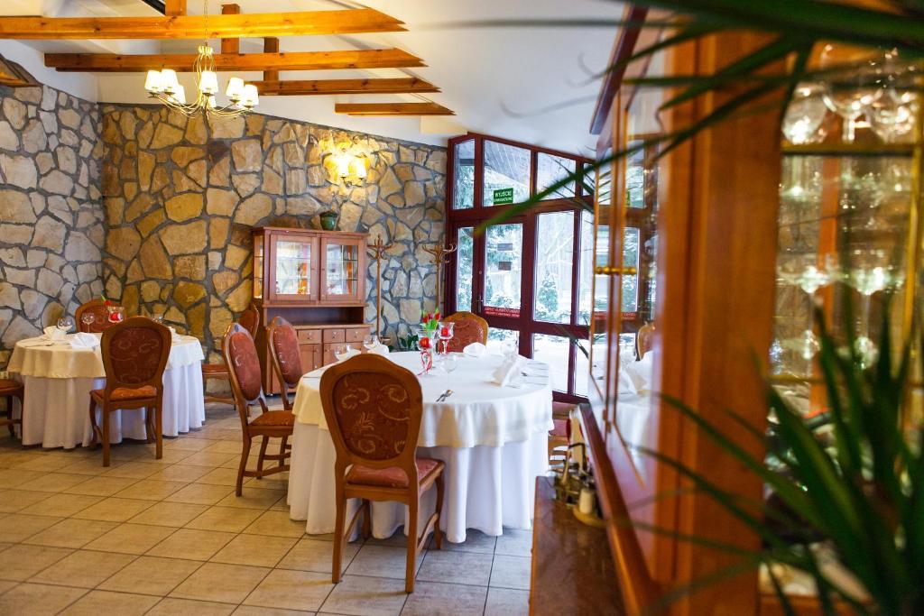 Hotel Rebajlo Piła Eksteriør billede